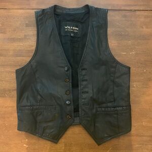 Wilson's Leather Mens size small Leather vest